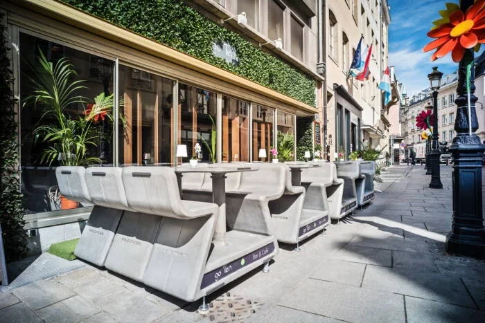 !!! Ausstellungsabverkauf!!! Beton-Sitzbank „Heated Bench“ mit LED-Beleuchtung in verschiedenen Ausführungen – Design: Sacha Lakic