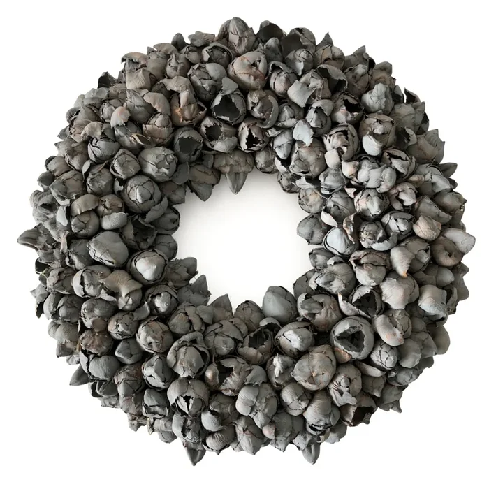 Kranz Naturkranz aus Kokos Frucht Knospen grau smoke 30 cm